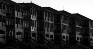 Unsichtbare Codes in Manga & Anime: Wie Genkan, Engawa und Zikaden ganze Szenen erzählen